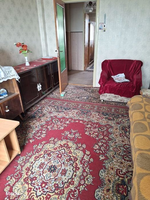 Ap. 4 camere Drumul Taberei Ghencea, capat tramvai 41, bloc din 1984