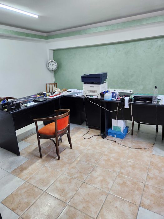 De vanzare depozit+teren intravilan