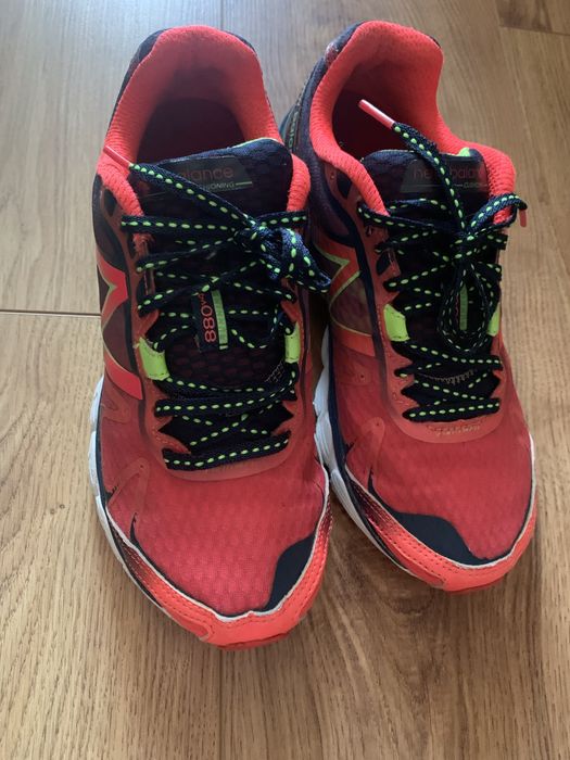 Дамски маратонки Neu Balance 37 номер