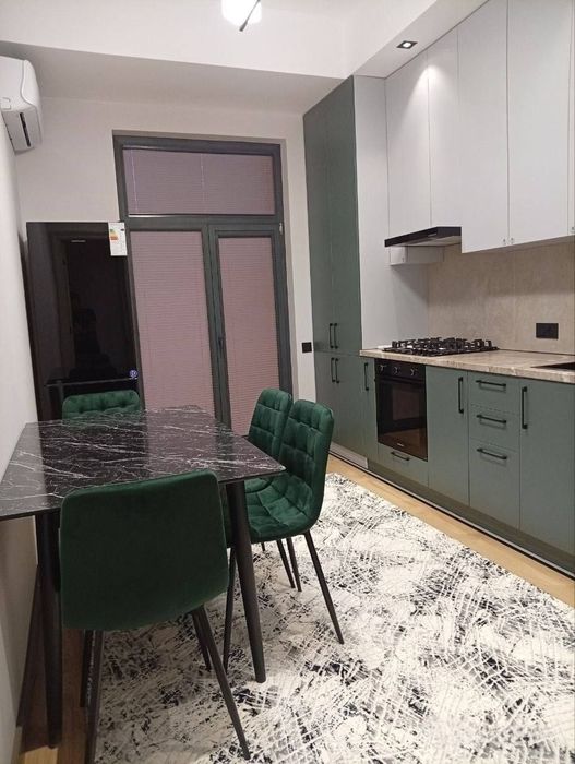 Новостройка на Осиё -Гидромецентр 1*2/4/9 общ пл 43м с обстановкой