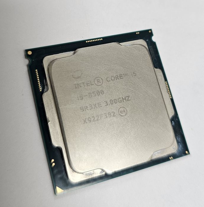 Процессор CORE I5 - 8500