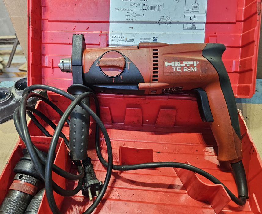 Дрель, шуруповёрт, перфоратор HILTI