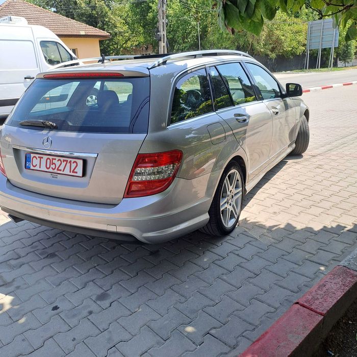 Mercedes Benz C220