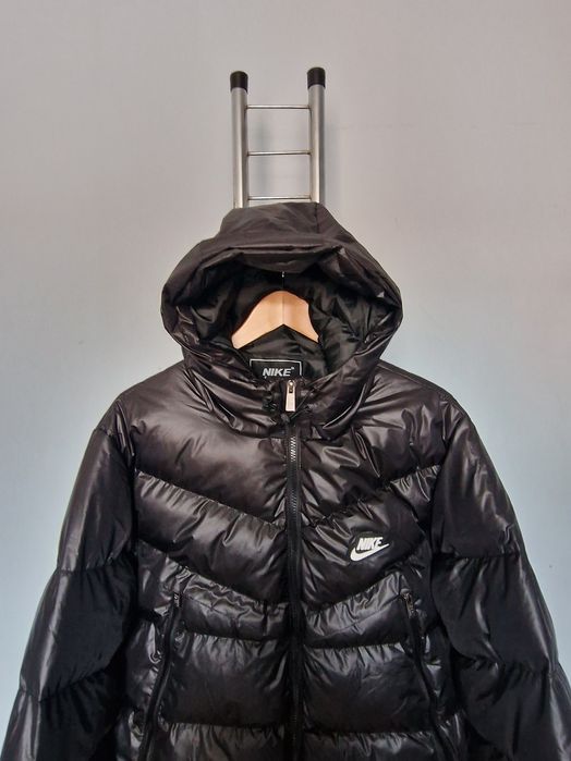 Страхотно мъжко дълго зимно яке NIKE размер S M L XL 2XL