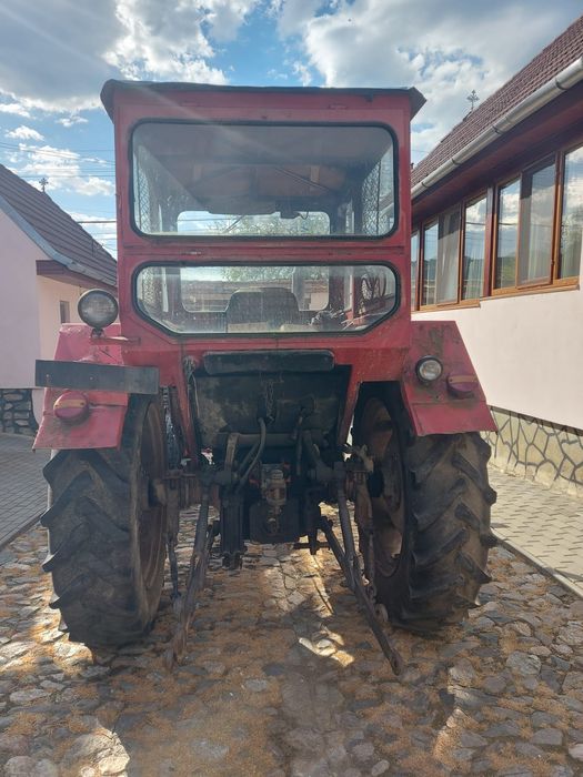 Tractor și utilaje