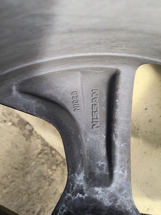 Vand jante originale Nissan R19 cu anvelope M&S