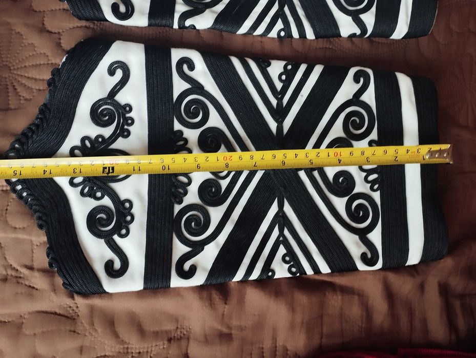 Мъжка черна носия