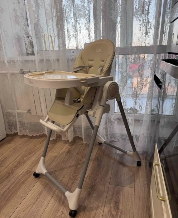 Детский стул для кормления