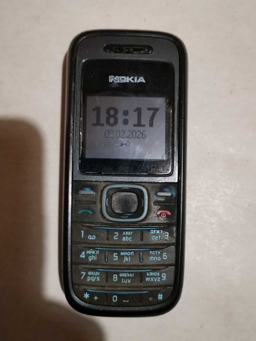 Телефон Nokia 1209