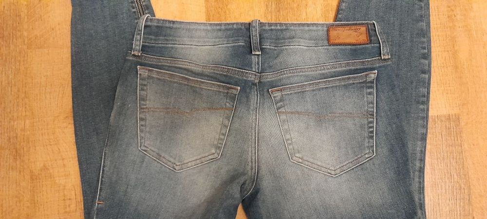 Diesel/Дамски дънки