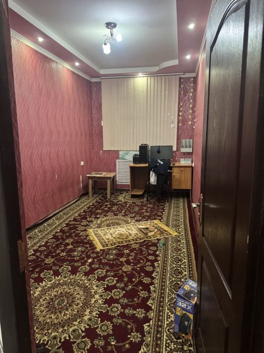 Chilonzor 14 Cho’pon ota orqa tomoni bog’chani yonida