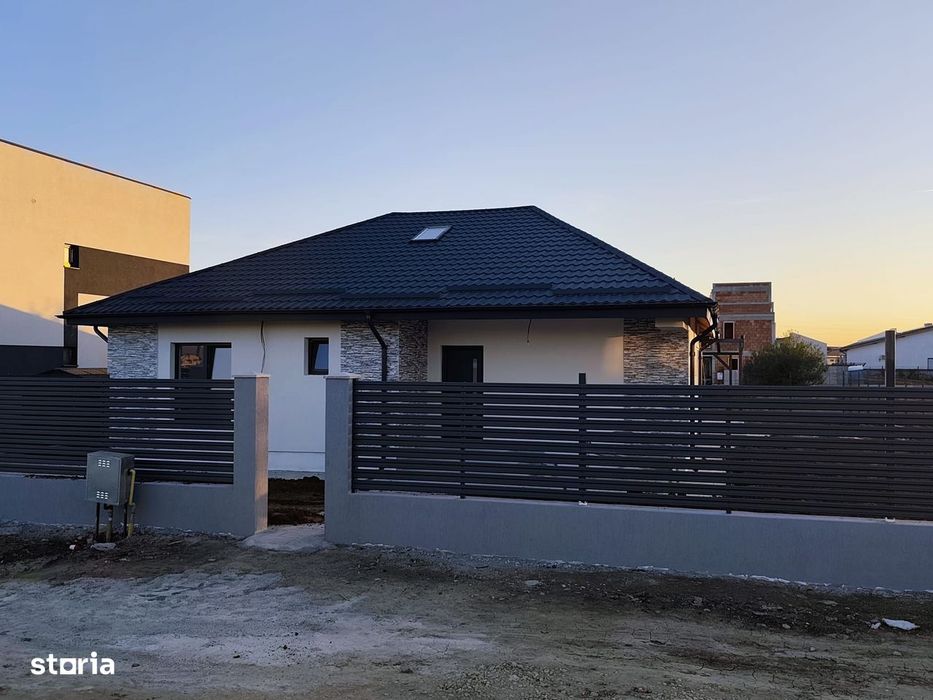 FARA COMISIOANE Gulia casa 4 camere 2 bai PARTER placa incalzire 560m