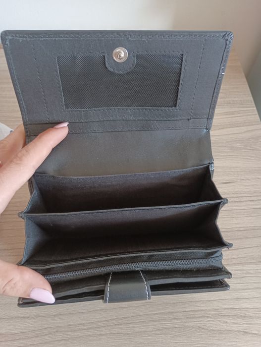 2 бр дамски  протмонета