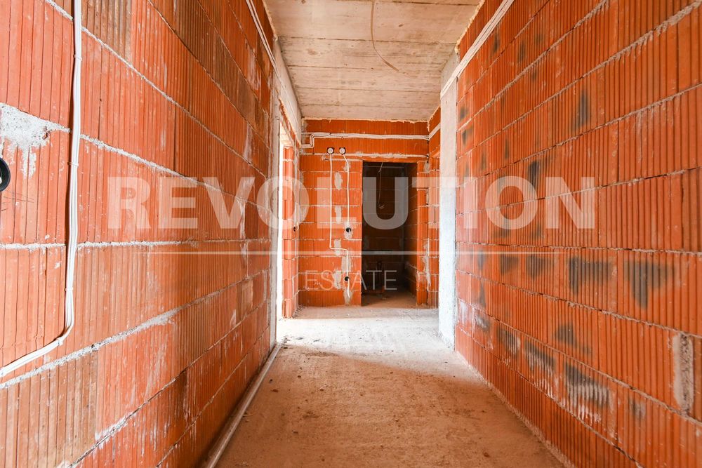 Продава се Тристаен апартамент в София, Малинова долина - 173 кв.м за 1500 €/кв.м - Снимка #11