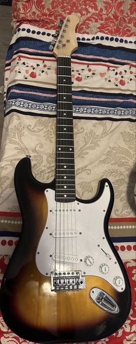 Chitara electrica max muzic