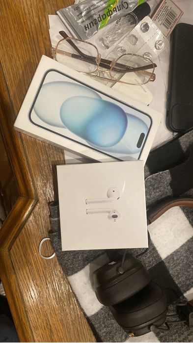 Iphone 15 white 128 gb