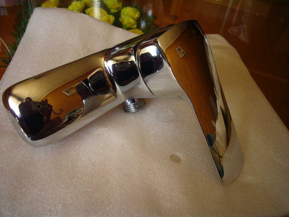 Смесителна душ батерия "FERRO Armatura" (Полша) с шлаух и слушалка