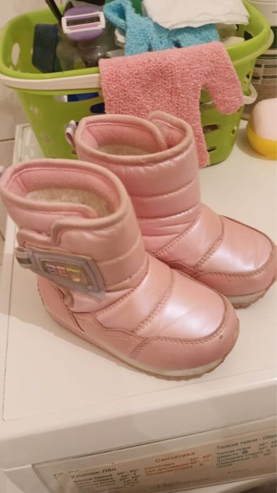 Обувь 23 размера, 4000 тенге