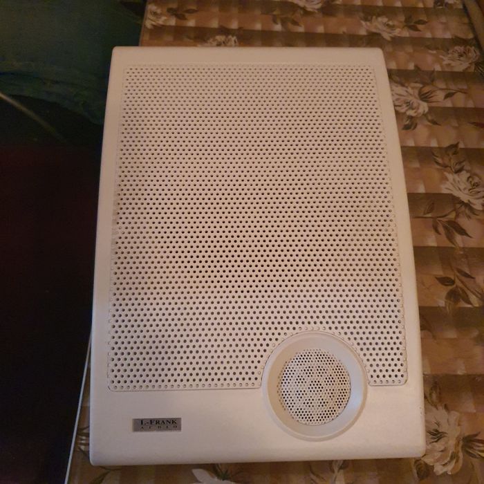 Колонка-громкоговоритель на 10 вт