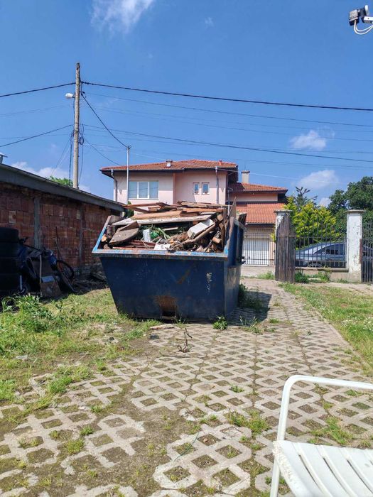 Разчистване и извозване/мазета, гаражи, дворове, апартаменти/София