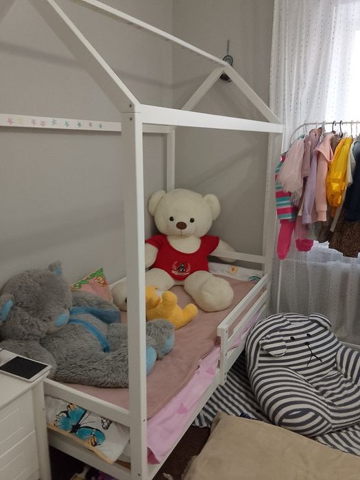 Кровать домик 160*80 продам