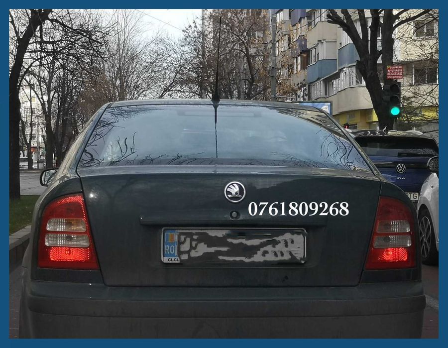 Emblema Skoda pentru portbagaj / haion cu logo argintiu 80mm