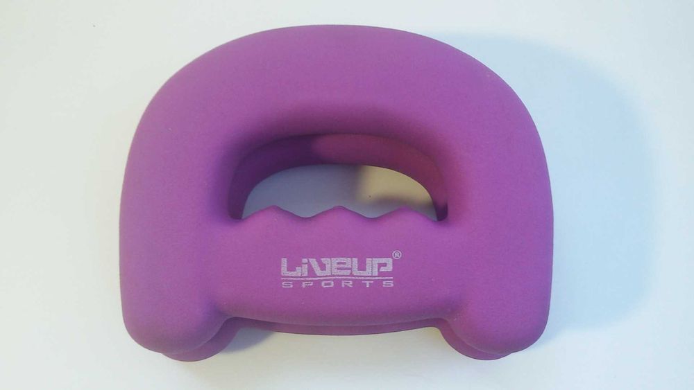 2 тежести/гирички по 1.5 kg, розови