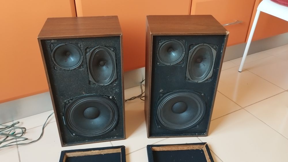 Vând boxe RESPROM vintage