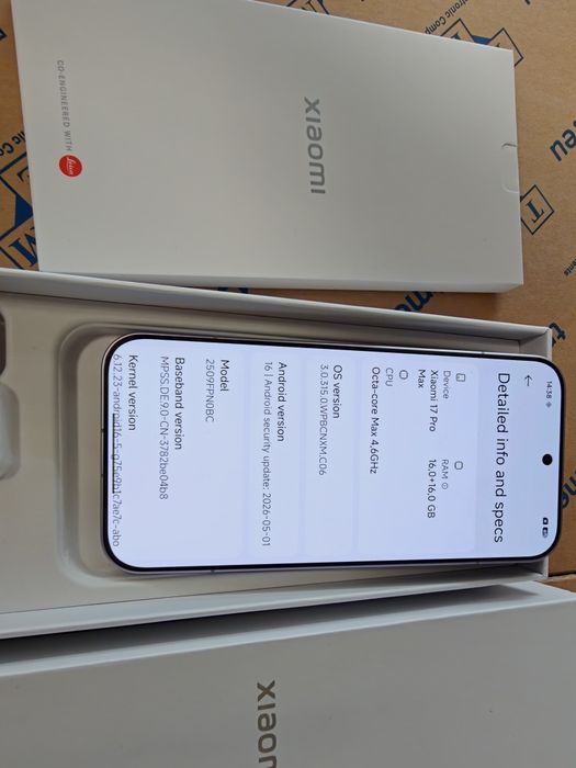 Чисто нови Xiaomi 17 PRO Max16/1000GB с двоен селфи дисплей,