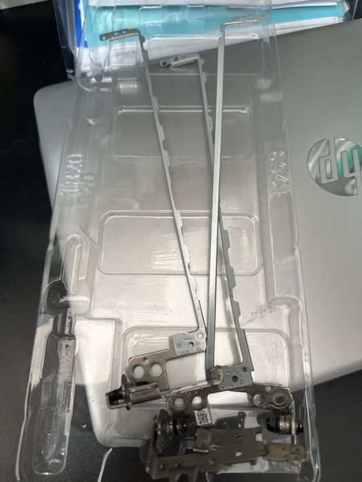 Dezmembrez Laptop Hp 15-ra060nq