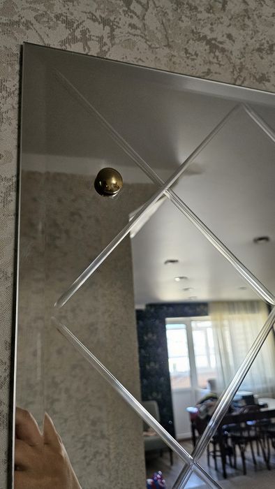 Зеркало интерьерное