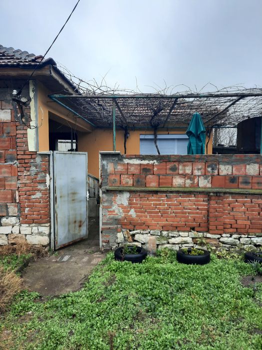 Продава се Къща в Димитровград - 80 кв.м за 447 €/кв.м - Снимка #1