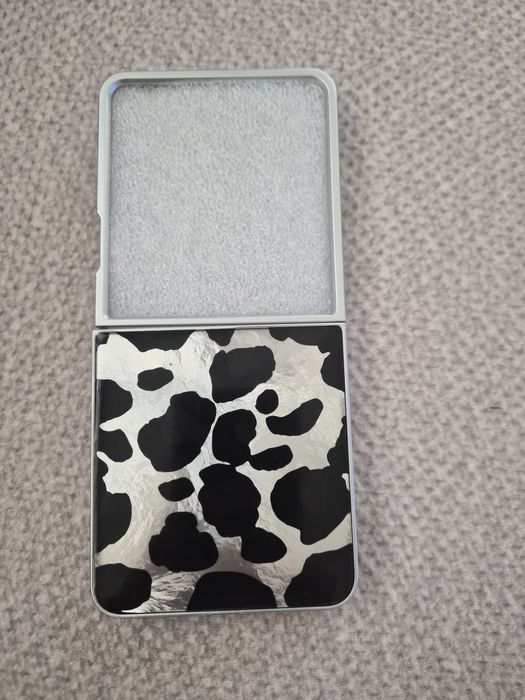 Кейс за Samsung Z flip7