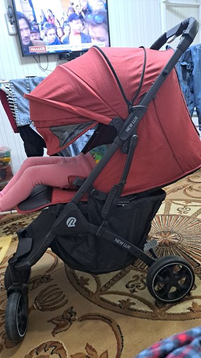 Коляска прогулочная