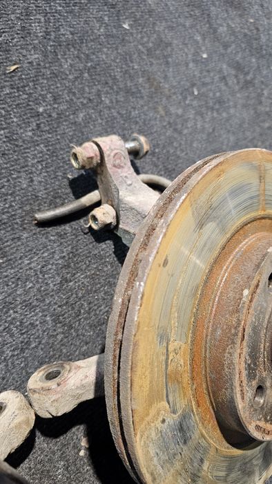 Frane fata Dacia Logan 1