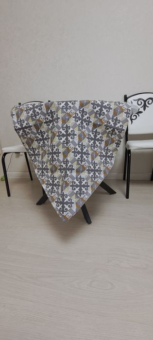 Продам дорожки для стола