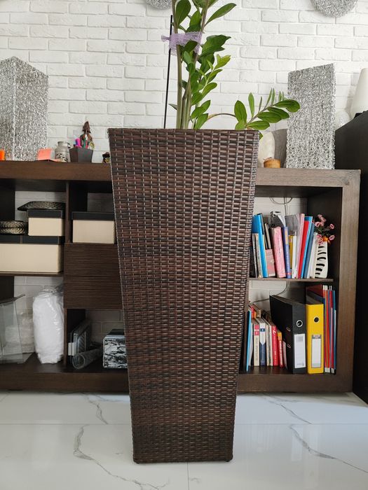 Горшки для цветов