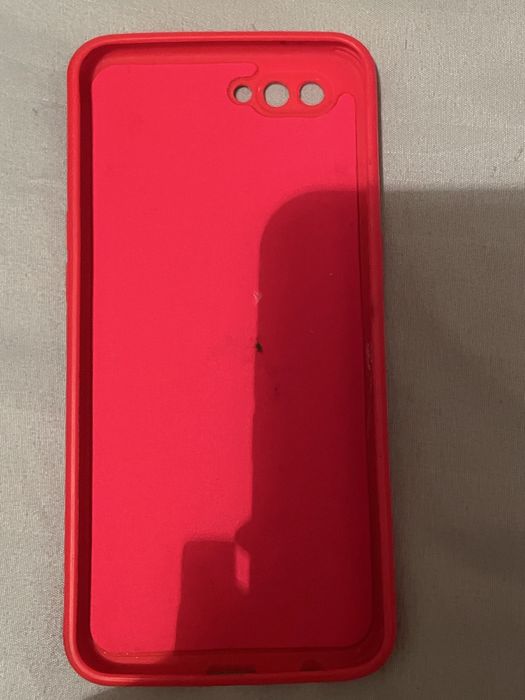 Чехлы на iPhone 12