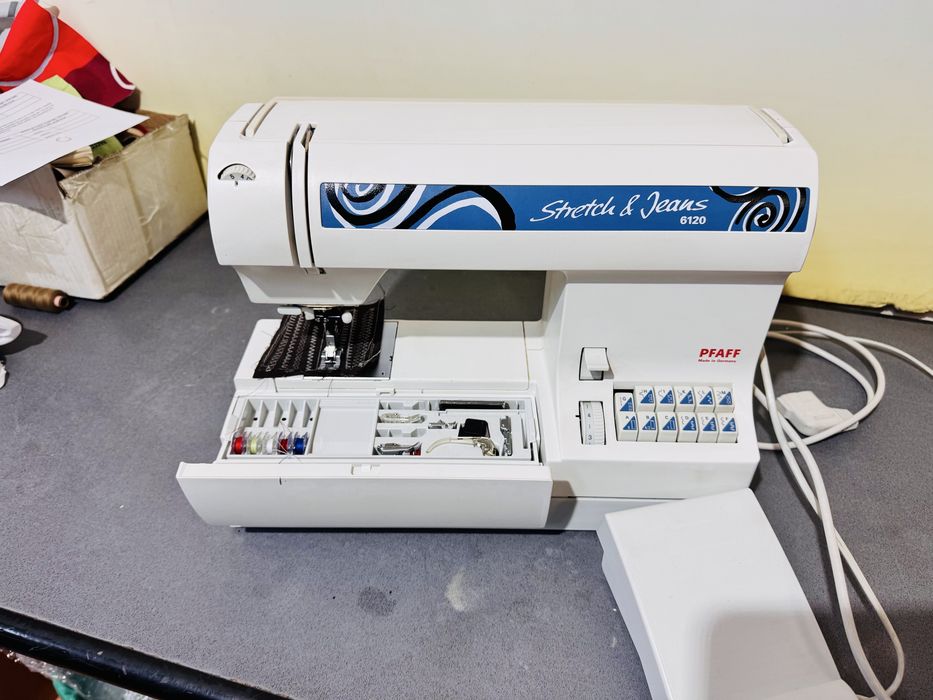 Masina de cusut Pfaff strech jeans 6120 semi industriala cu IDT