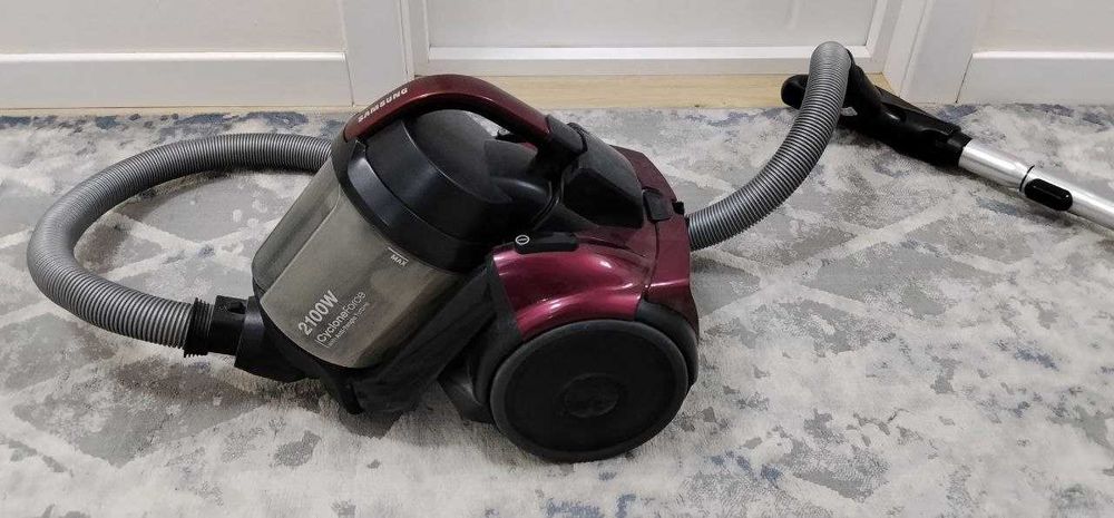 Пылесос Samsung VC21K5150HP