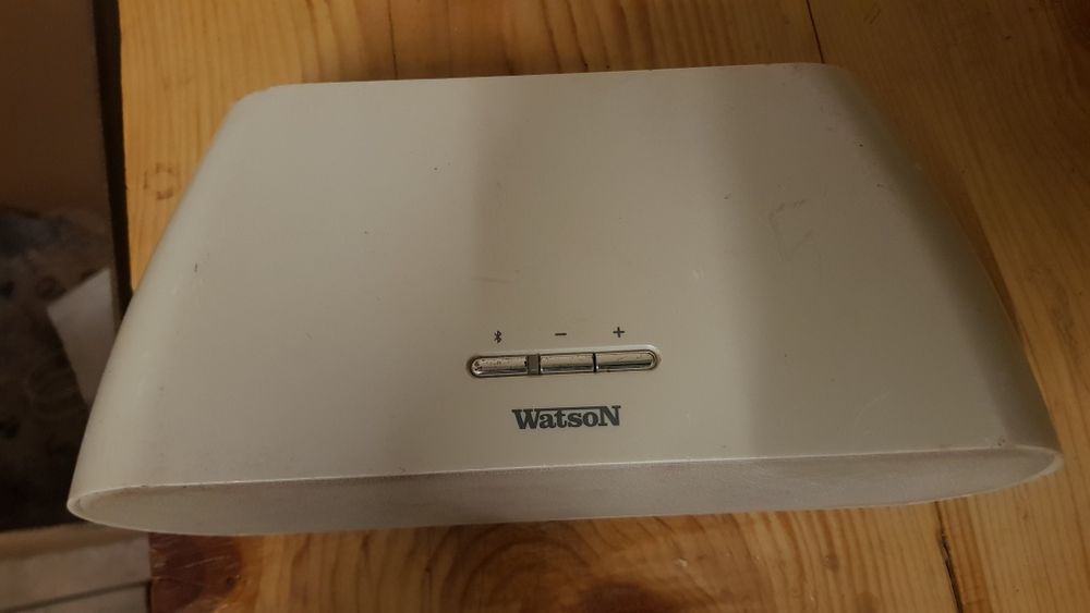 Boxa bluetooth WatsoN cu bateri sau incarcator 12v.