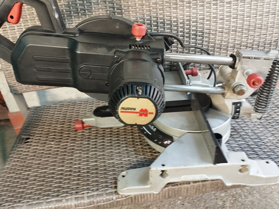 Настолен циркуляр Пендула Würth PS 270