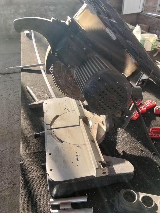 Продам  Станок.Пила. Озчилик.