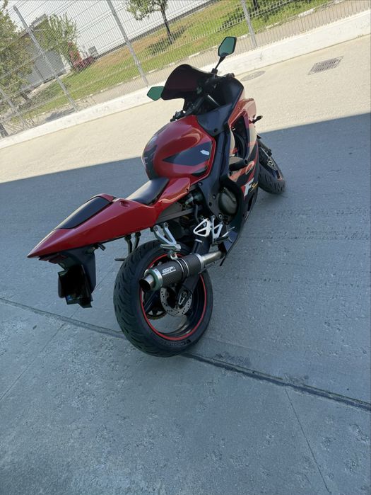 Vand Honda CBR 600 F4I