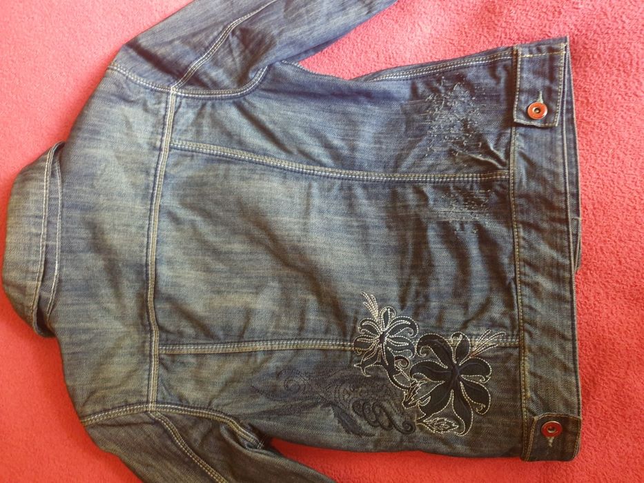 Якета xs 10лв бр