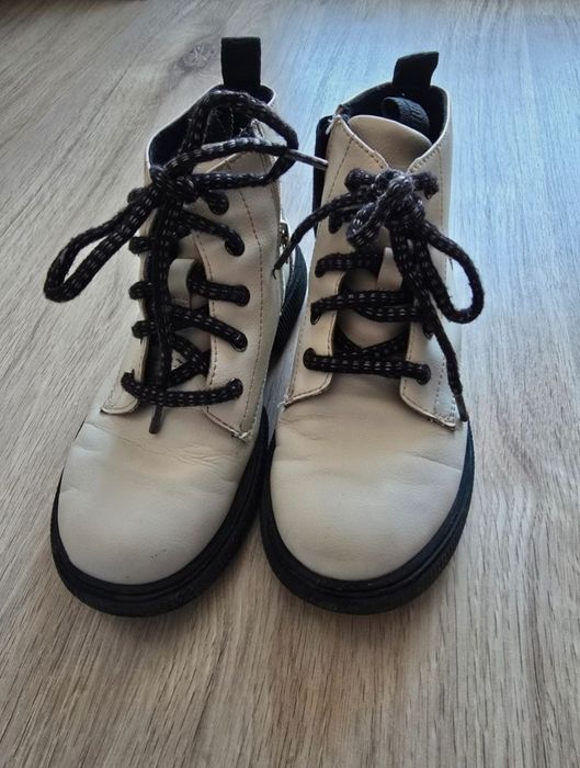 Ghetute crem zara 28