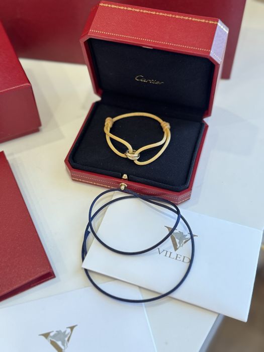 Продается браслет Cartier Trinity