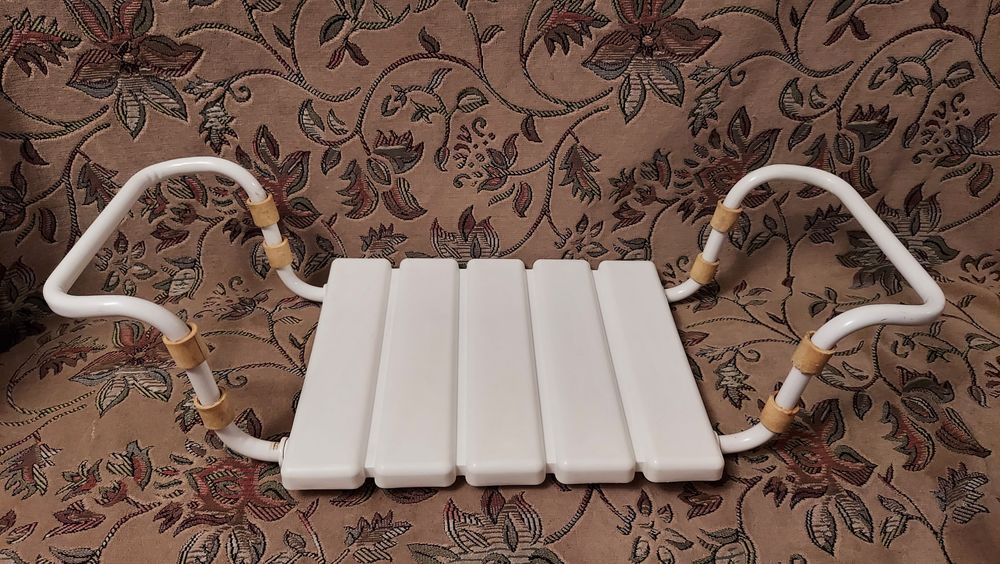 Сидушка для ванны