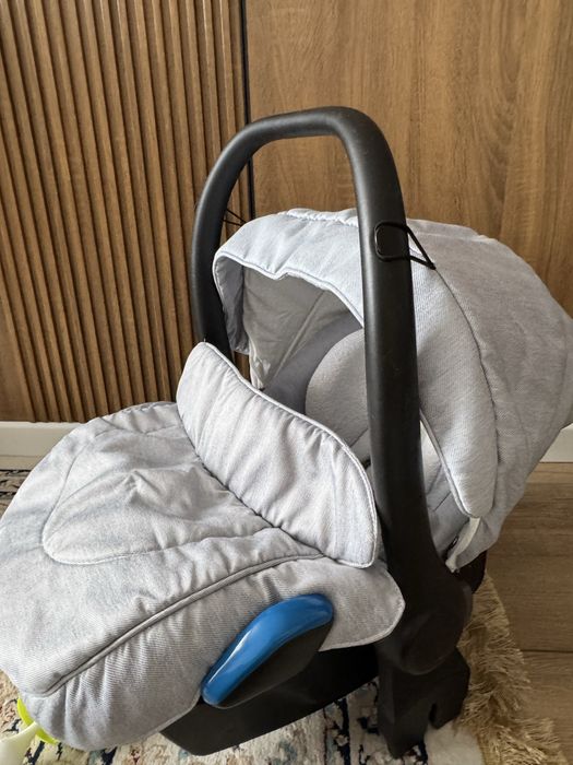 Продам автолюльку