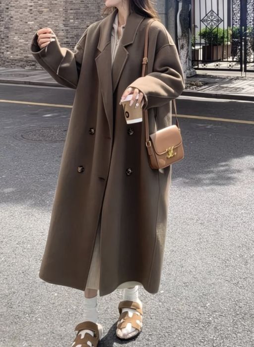 пальто коричневое